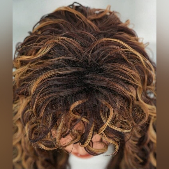 Curly Brown Wig - Picture 5 of 6